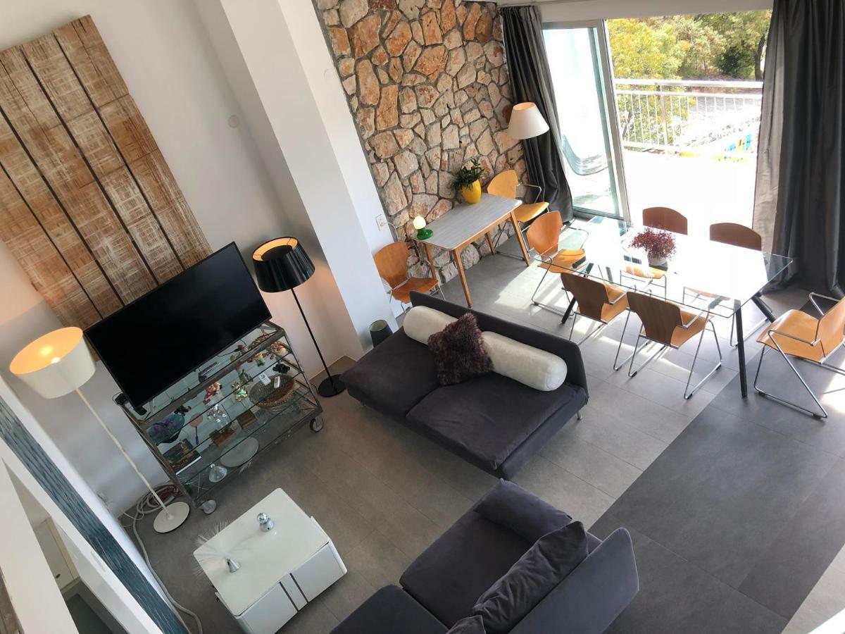Loft-Beach-Apartments Ratko Novi Vinodolski Esterno foto